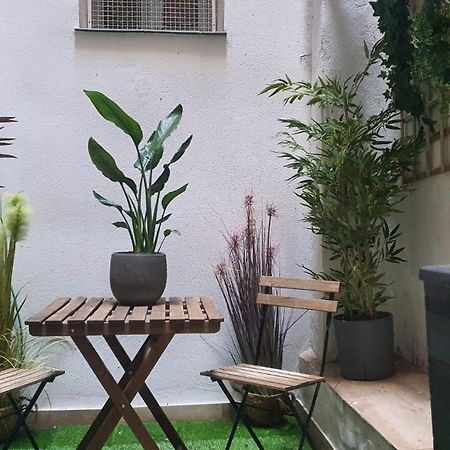 Rentadore Atocha Suites Madrid Eksteriør bilde