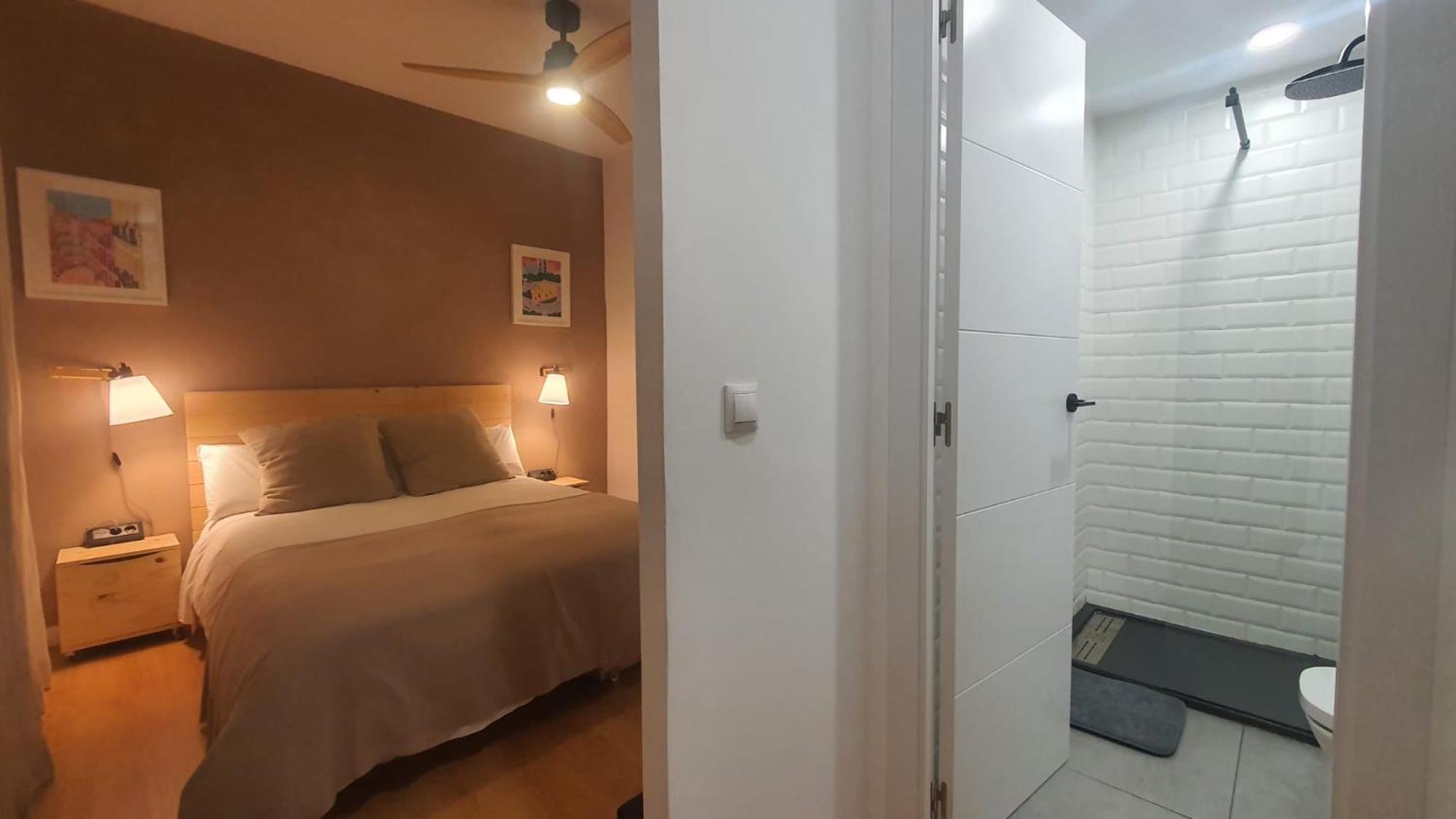 Rentadore Atocha Suites Madrid Eksteriør bilde